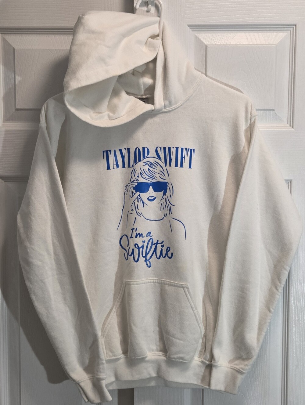 Taylor Swift - I'm a Swiftie Hoodie - Youth Size XL, Adult Small, Unisex